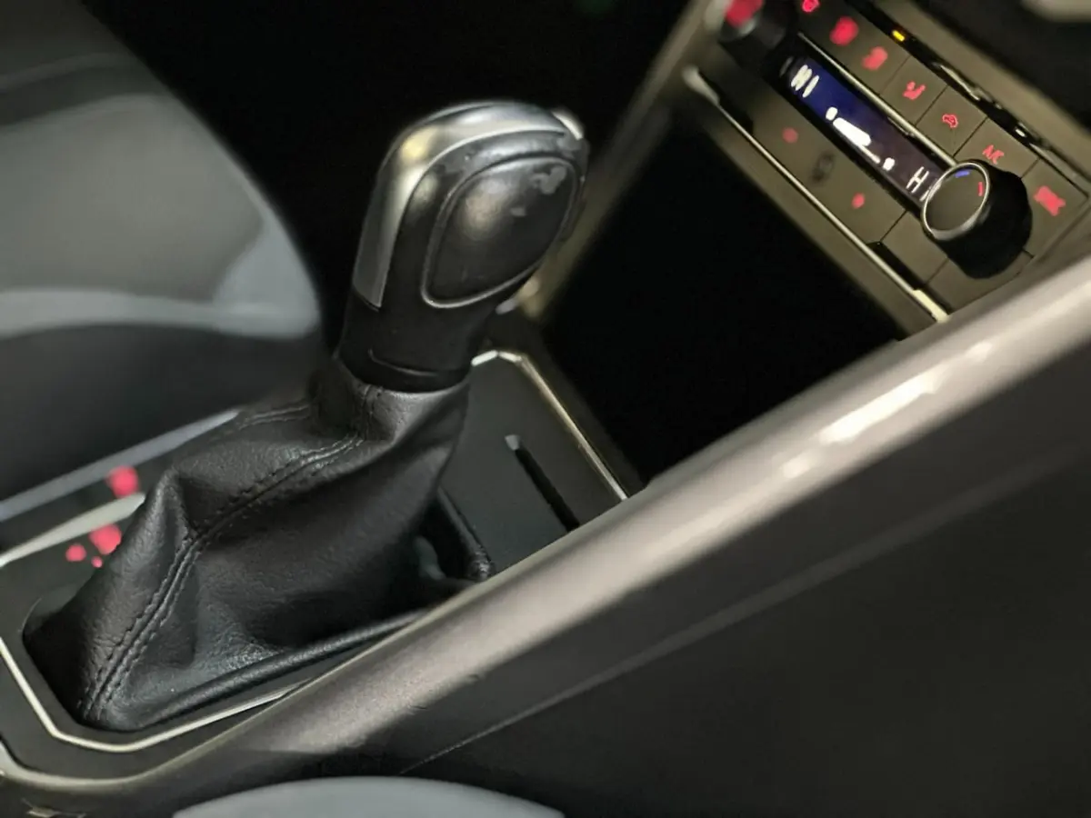 1.5 TSI Highline Business R/1STE EG/150PK/NAVI/AUTOMAAT/NL AUTO-NAP