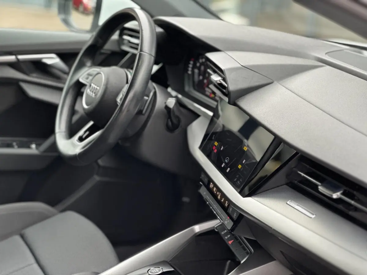 30 TFSI Business edition/LED/APP-CONNECT/digitale klok/NL-AUTO NAP