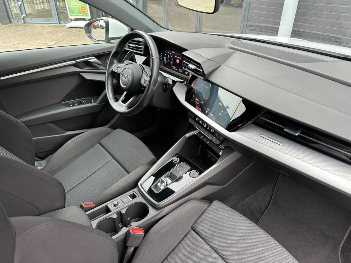 30 TFSI Business edition/LED/APP-CONNECT/digitale klok/NL-AUTO NAP