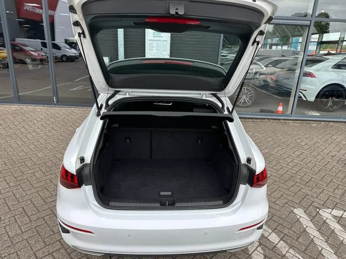 30 TFSI Business edition/LED/APP-CONNECT/digitale klok/NL-AUTO NAP