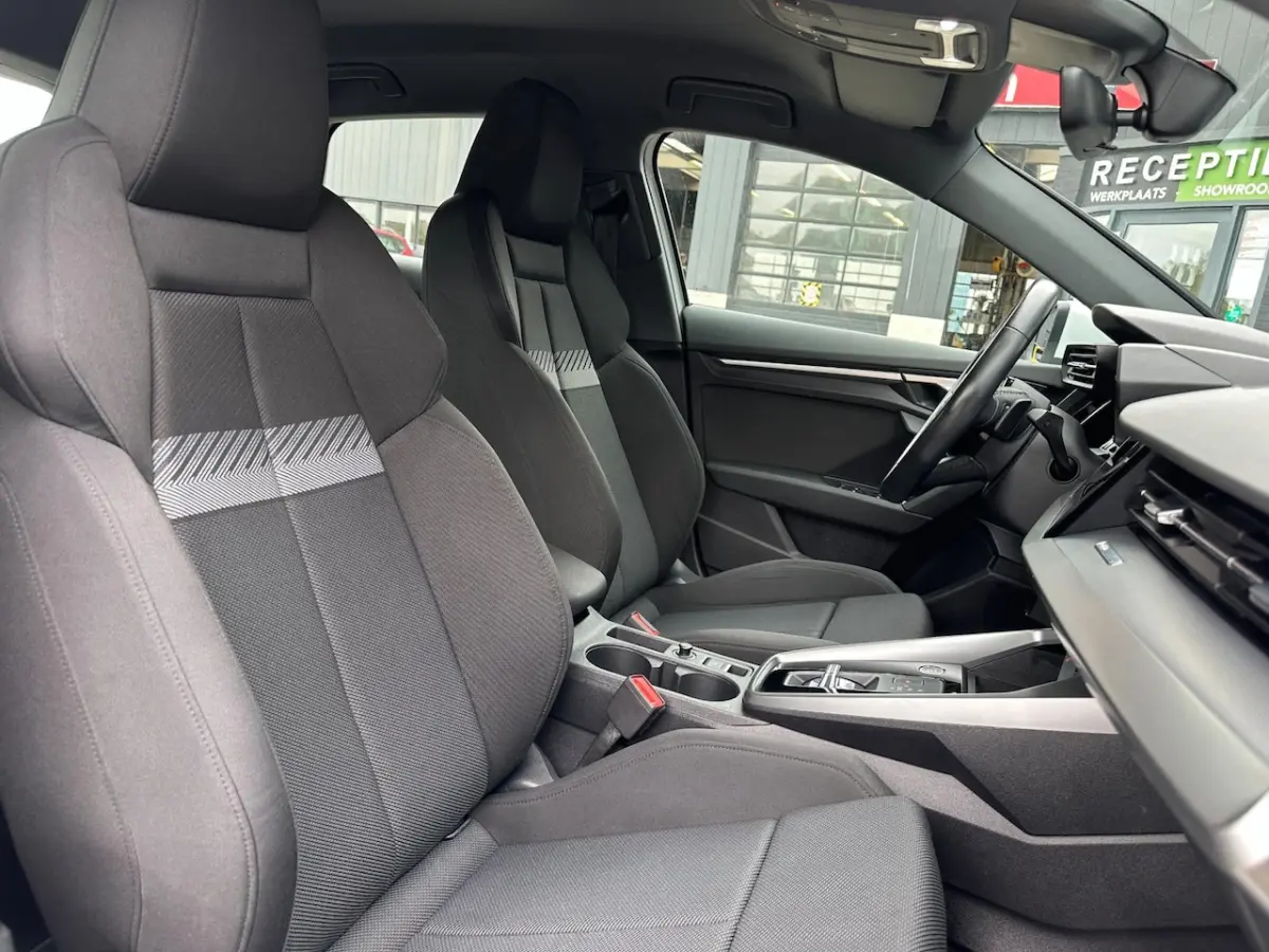 30 TFSI Business edition/LED/APP-CONNECT/digitale klok/NL-AUTO NAP