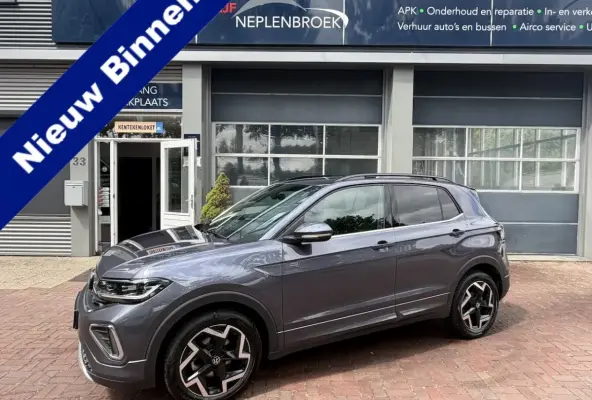 1.5 TSI R-Line Edition AFN. TREKH. - CAMERA - AD. CRUISE 2025 km 23.000