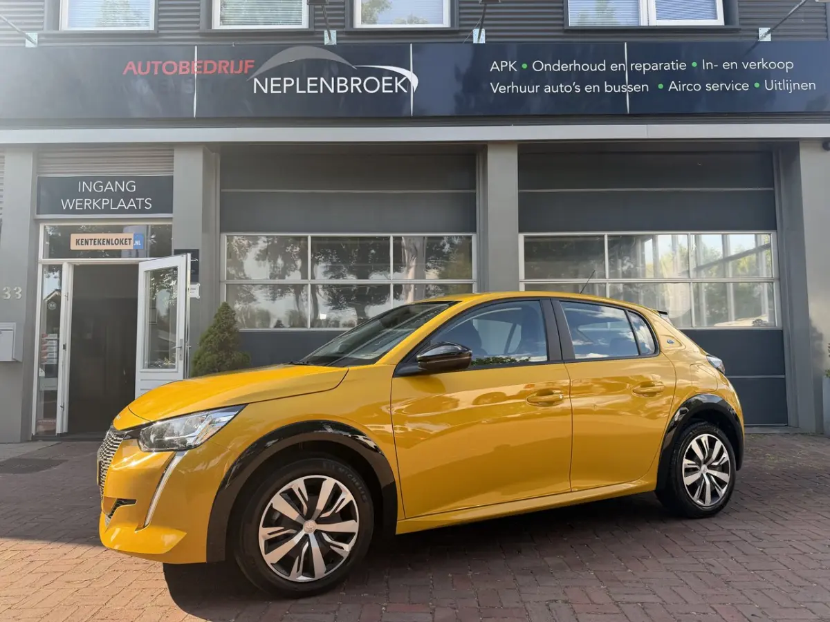 EV Active 50 kWh Automaat Bj 2022 Km 70.000 Dealer onderhouden