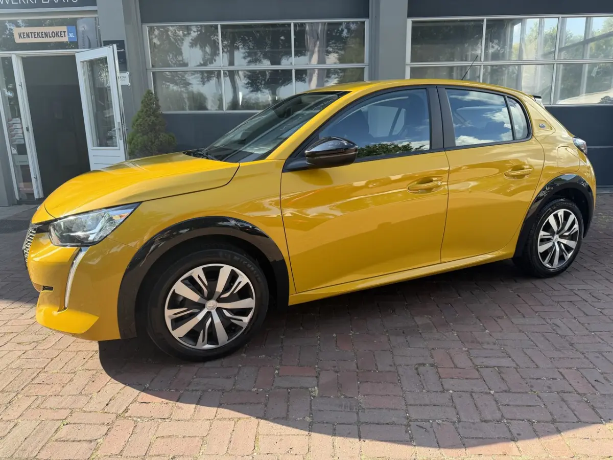 EV Active 50 kWh Automaat Bj 2022 Km 70.000 Dealer onderhouden