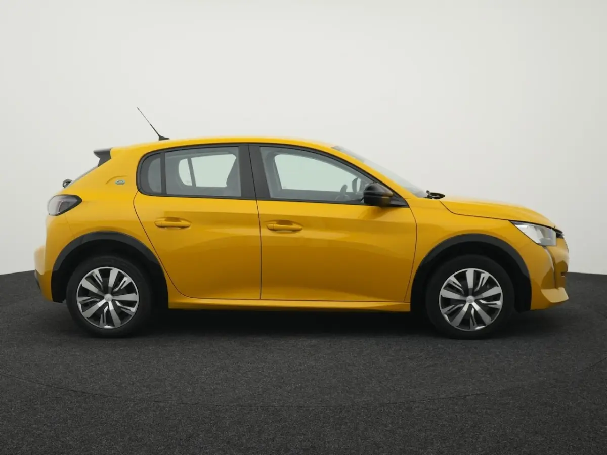 EV Active 50 kWh Automaat Bj 2022 Km 70.000 Dealer onderhouden