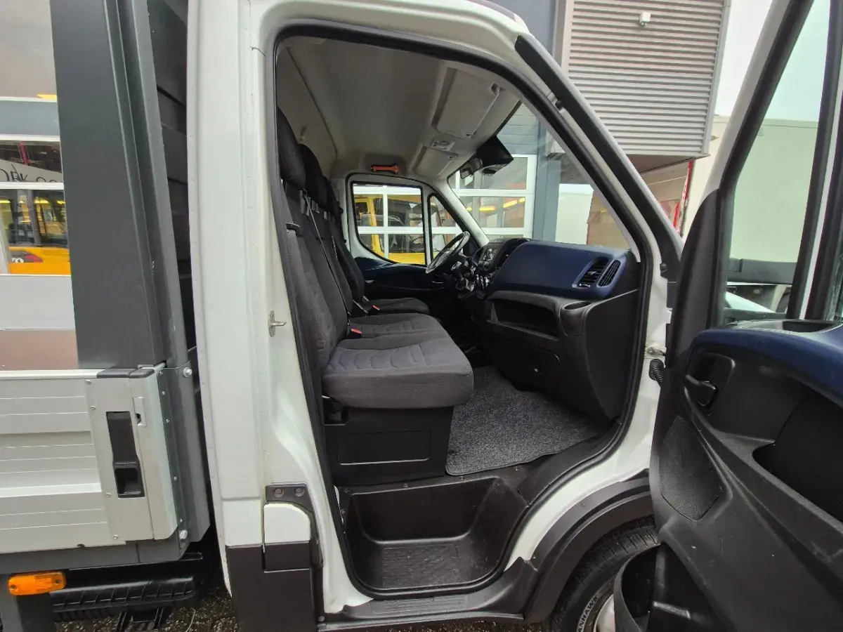 50C18 Pritsche 3.0D Euro 6 Hi-Matic GVW 3500 kg