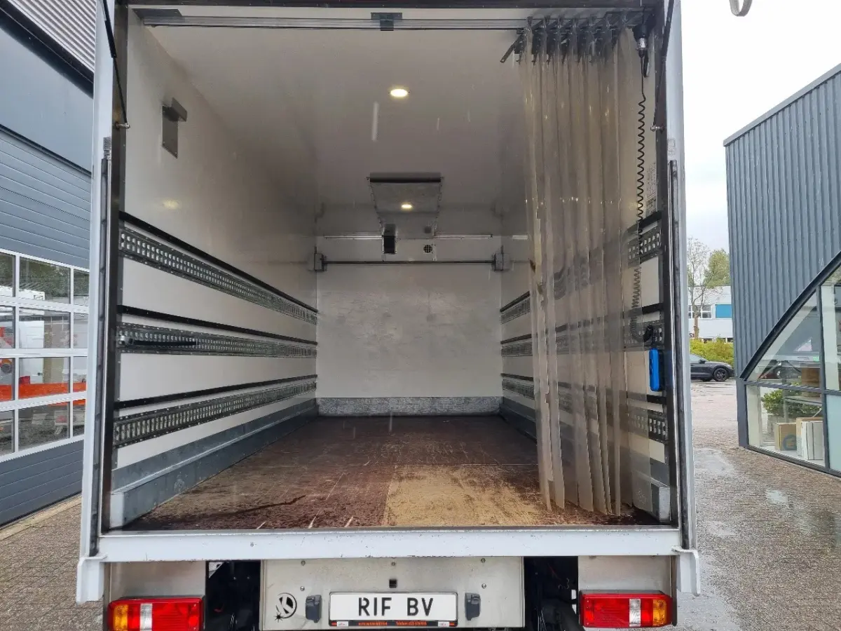 516 CDI BE Clixtar/ Webasto/ 27 KUB/ Nutzlast 3.3T/ 73691