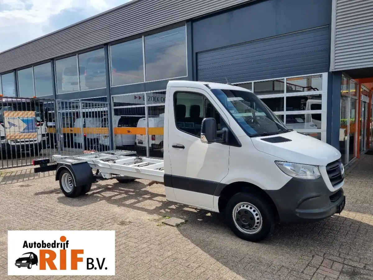 516 CDI Chassis Cabine 4.33 WB GVW 3500 kg Euro 6