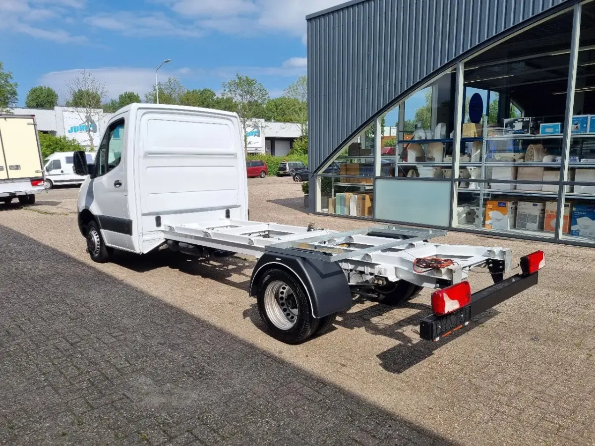 516 CDI Chassis Cabine 4.33 WB GVW 3500 kg Euro 6