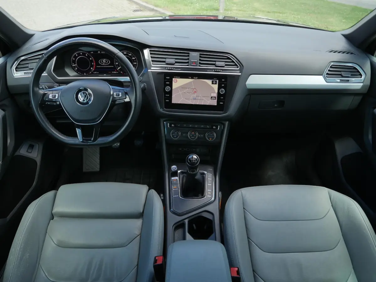 1.4 TSI ACT 150pk R-Line Sport | Panoramadak | Advance | Trekhaak | Winter Pack |