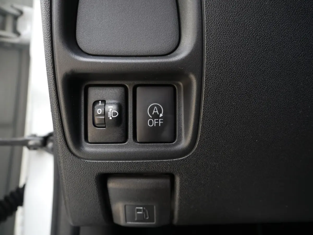 1.0 e-VTi 72pk 5D Active Premium | Airco | Bluetooth |