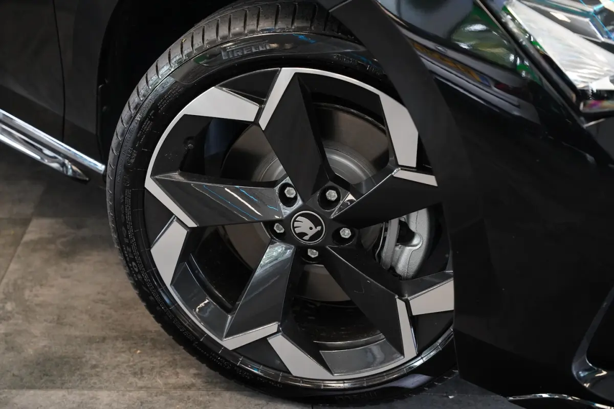 1.5 TSI PHEV Sportline Business Climate control Panoramadak Leder Elek. Stoelen Stoel Vent