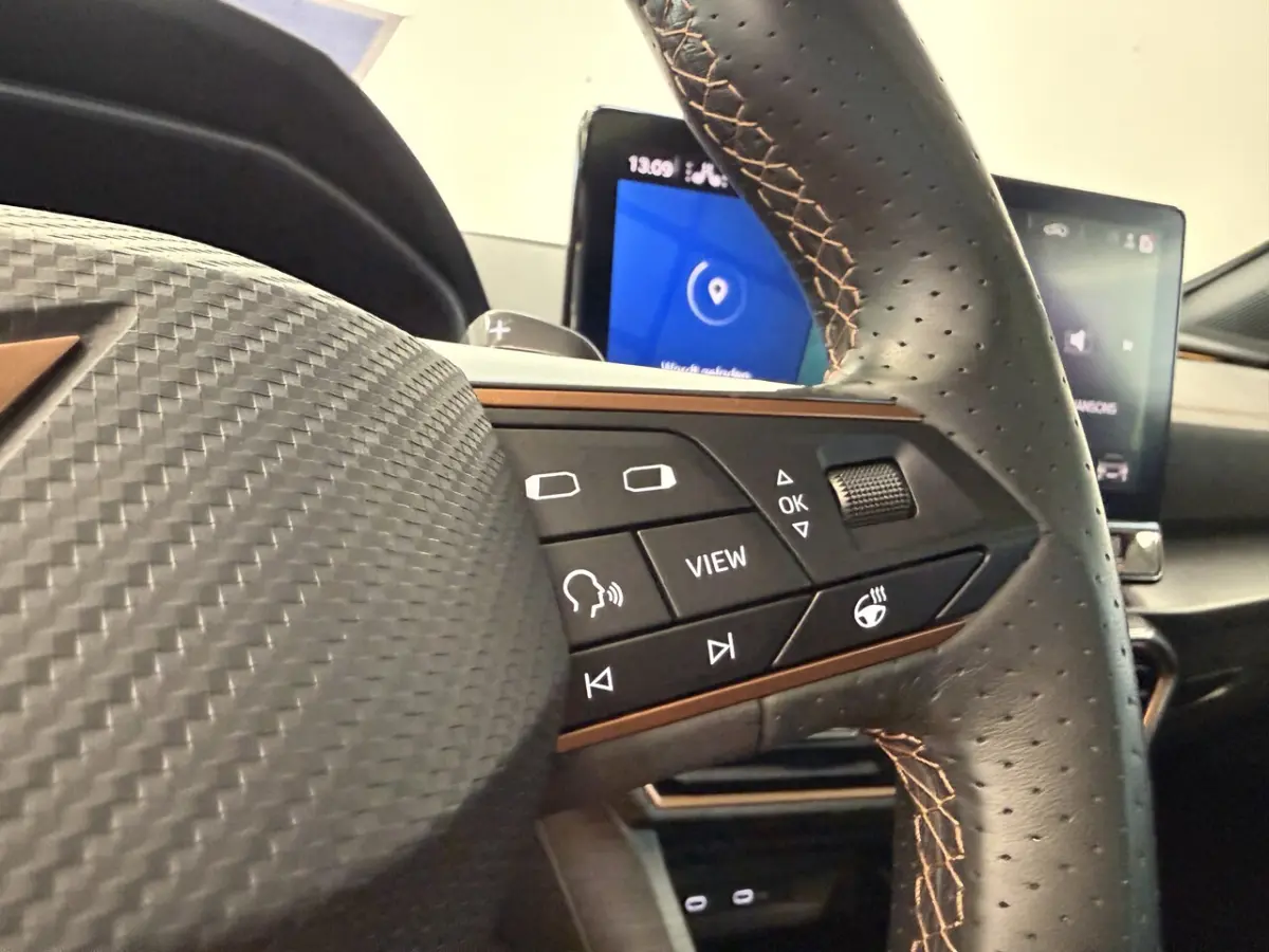1.4 e-Hybrid VZ Performance Elec Klep ACC Apple Carplay Stuur-/Stoelverwarming PDC 24 Maan