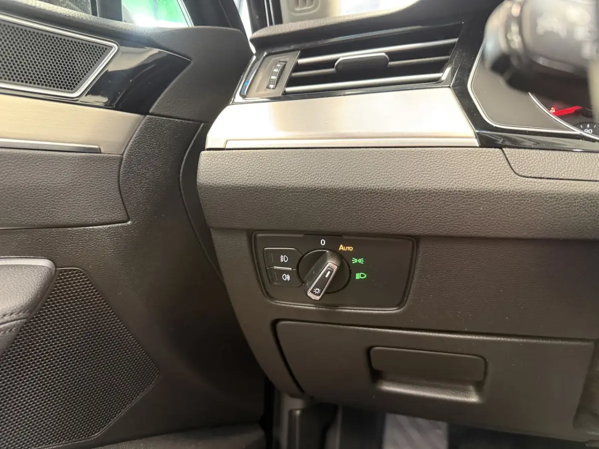 1.4 TSI ACT Connected Series Plus Carplay Parkeerksensoren Navigatie 24 Maanden garantie*