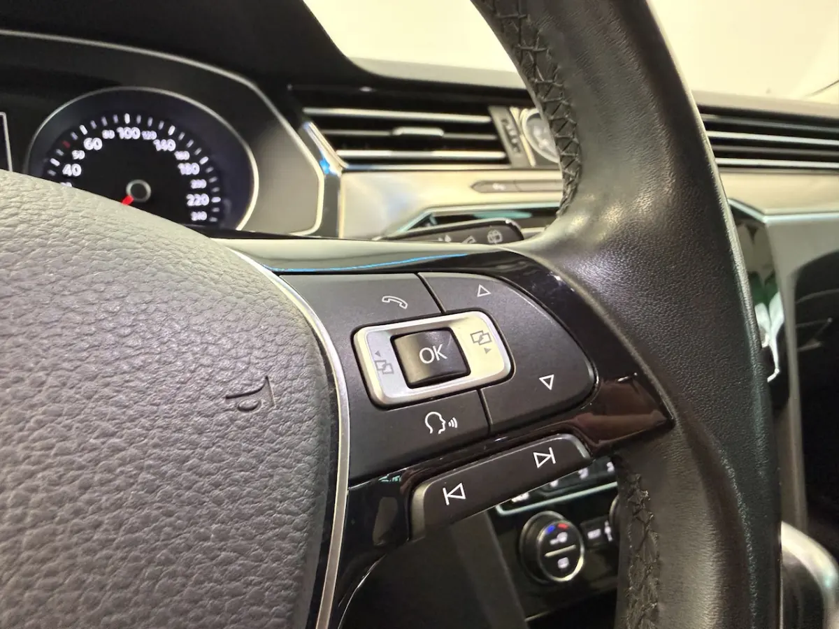 1.4 TSI ACT Connected Series Plus Carplay Parkeerksensoren Navigatie 24 Maanden garantie*