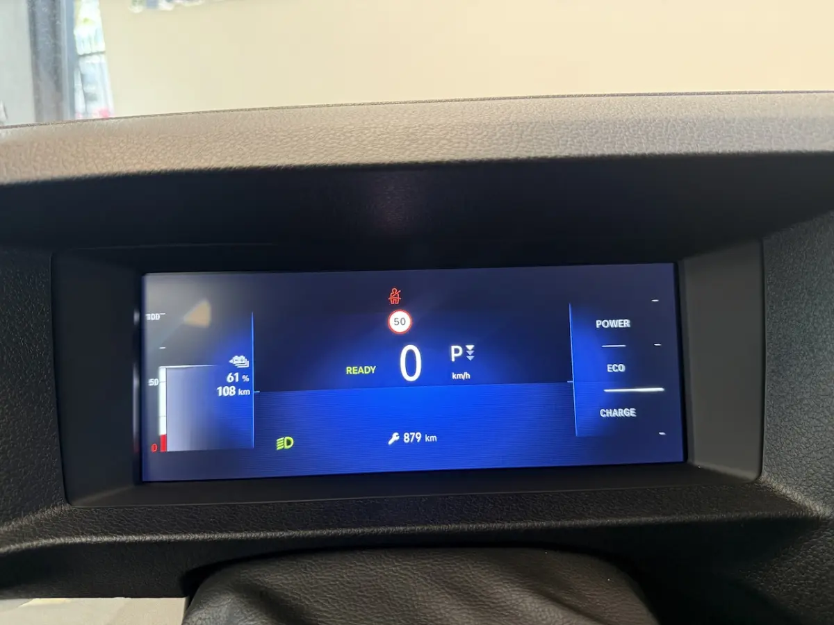 L2 75 kWh 3 Persoons Achteruitrijcamera Navigatie