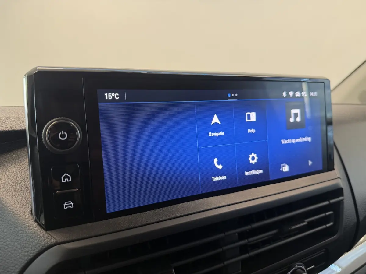 L2 75 kWh 3 Persoons Achteruitrijcamera Navigatie