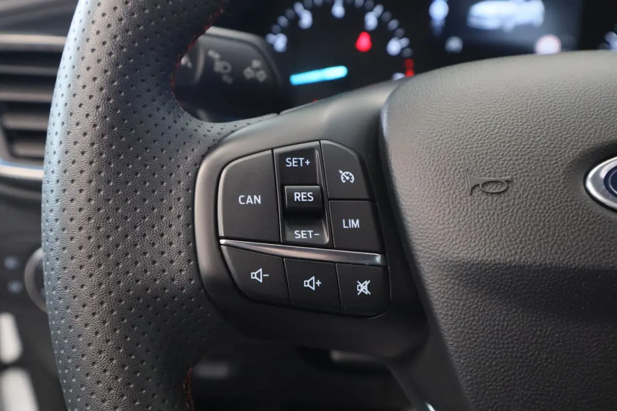1.0 EcoBoost Hybrid ST-Line X Keyless Camera 24 Maanden garantie* (Vraag naar de voorwaard