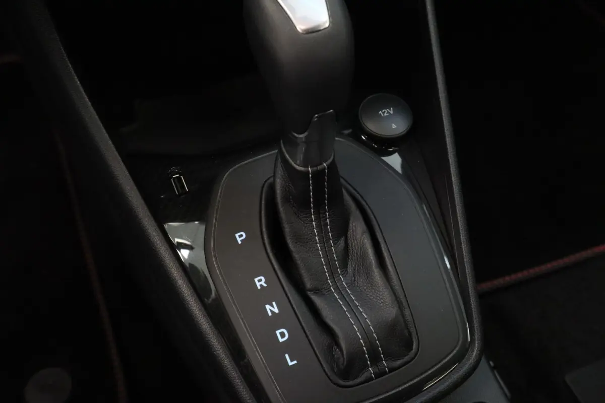 1.0 EcoBoost Hybrid ST-Line X Keyless Camera 24 Maanden garantie* (Vraag naar de voorwaard