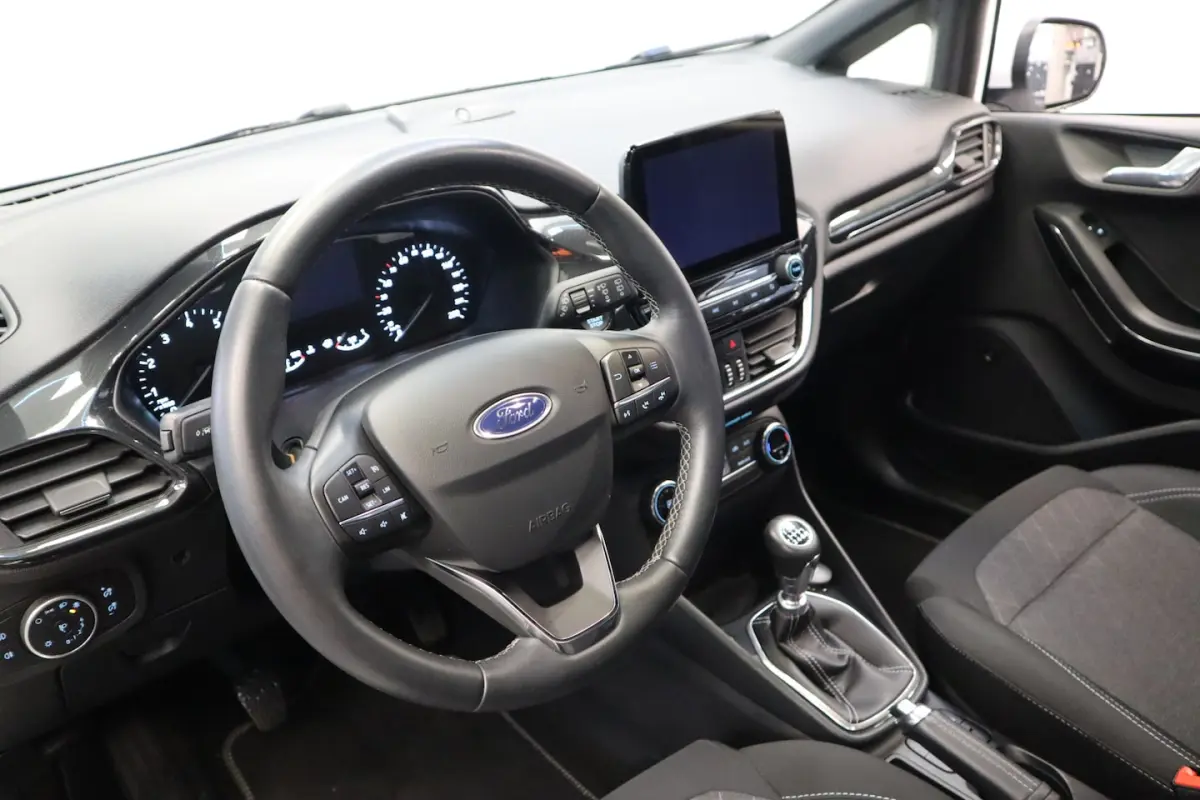 1.0 EcoBoost Active X Navi Keyless Go PDC Cruise 24 Maanden garantie* (Vraag naar de voorw