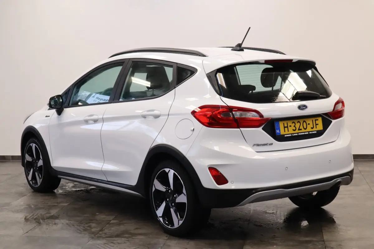 1.0 EcoBoost Active X Navi Keyless Go PDC Cruise 24 Maanden garantie* (Vraag naar de voorw