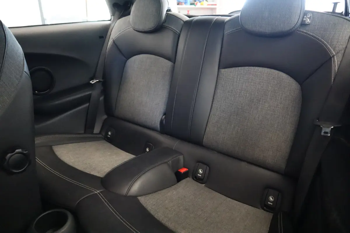 1.5 Cooper JCW King's Cross Navigatie CruiseControl