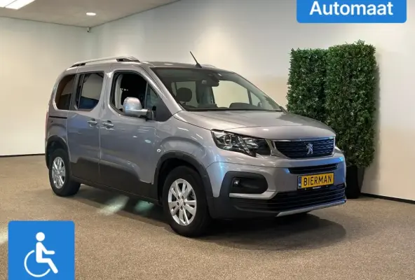L1 Rolstoelauto Automaat 3+1 of 5+0