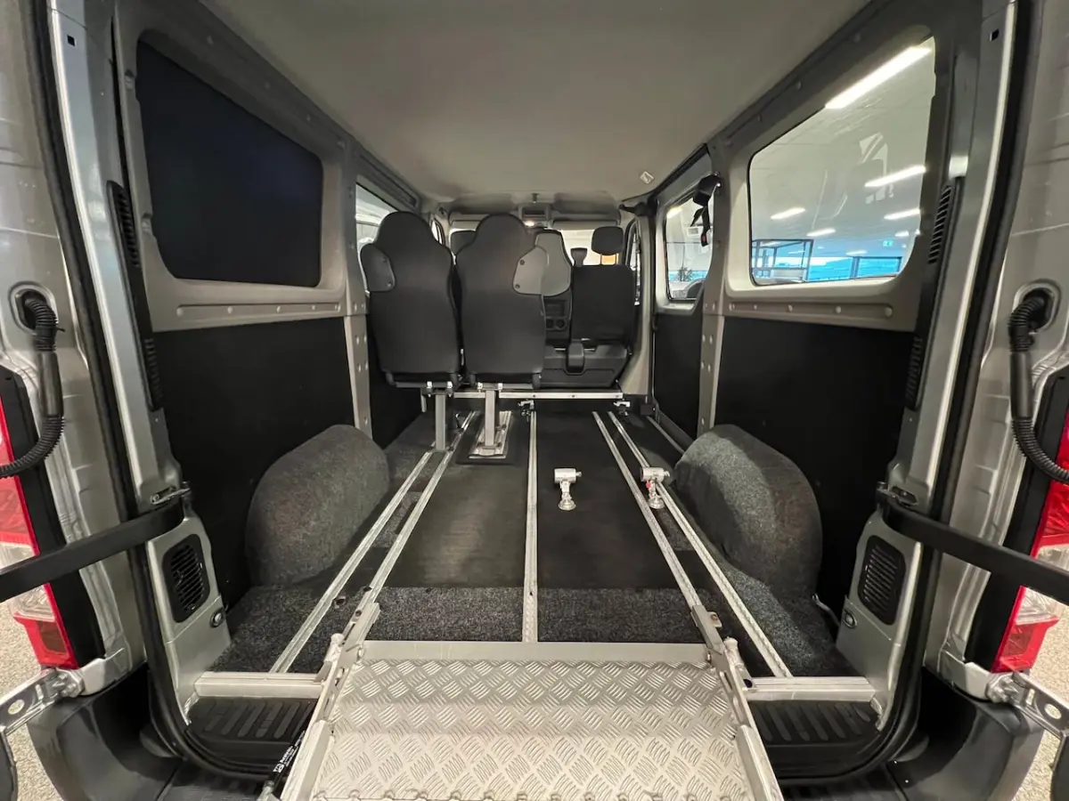 L1H1 Rolstoelbus Automaat