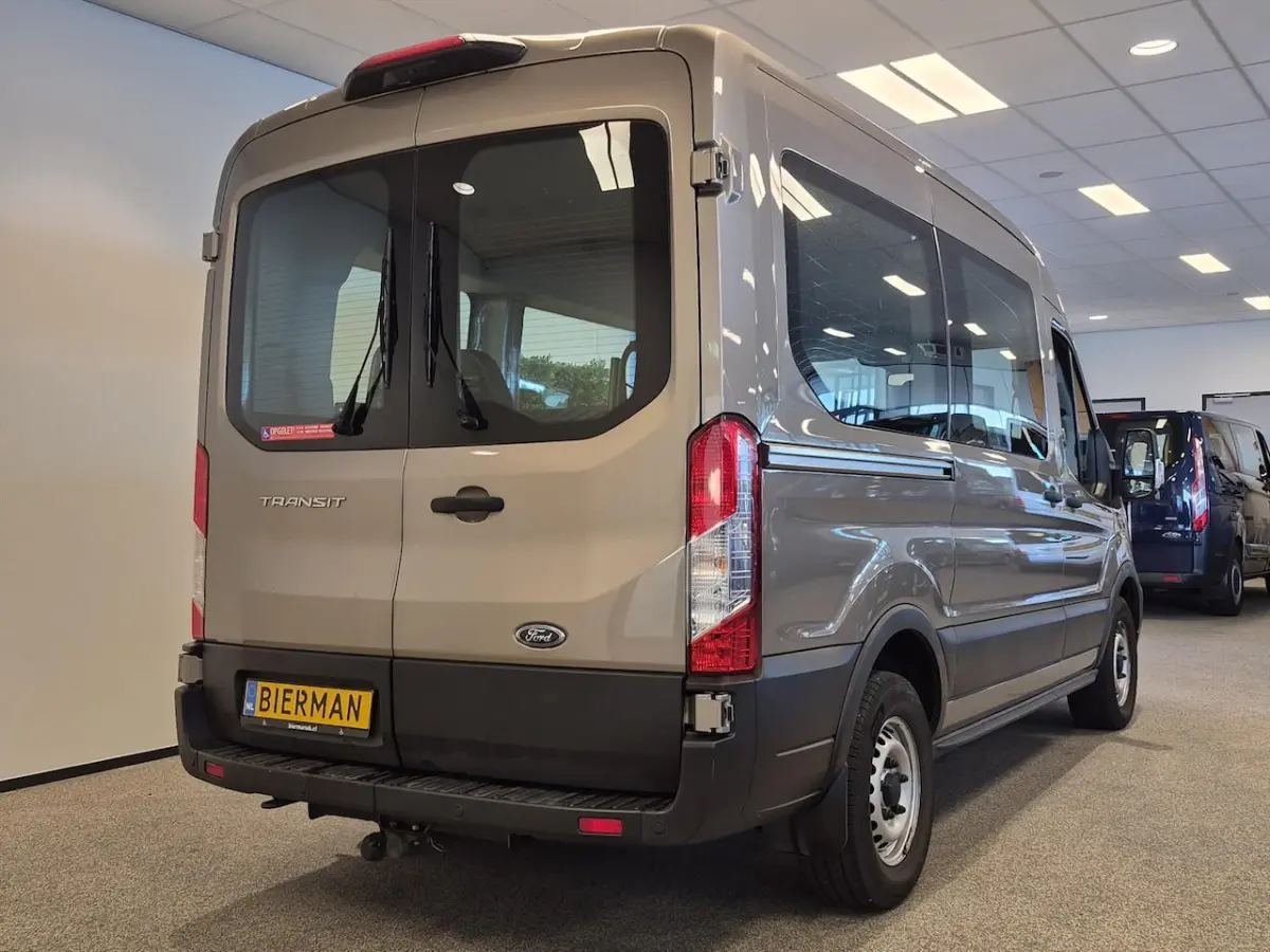 L2H2 Rolstoelbus Automaat