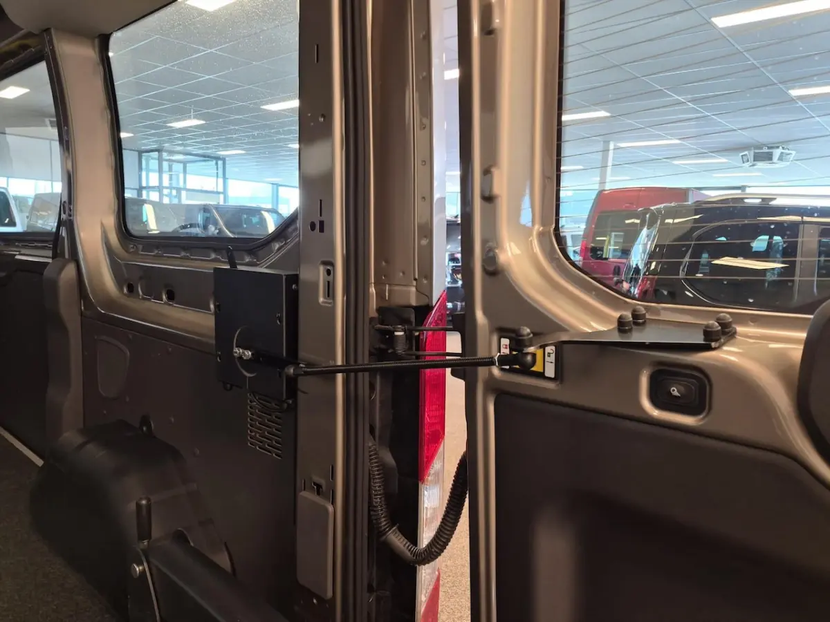 L2H2 Rolstoelbus Automaat