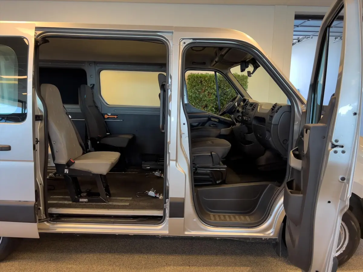 L1H1 Rolstoelbus Automaat