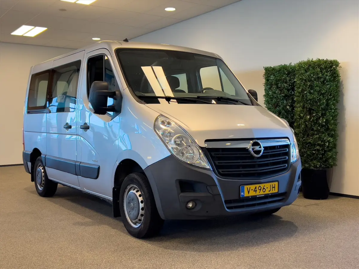 L1H1 Rolstoelbus Automaat