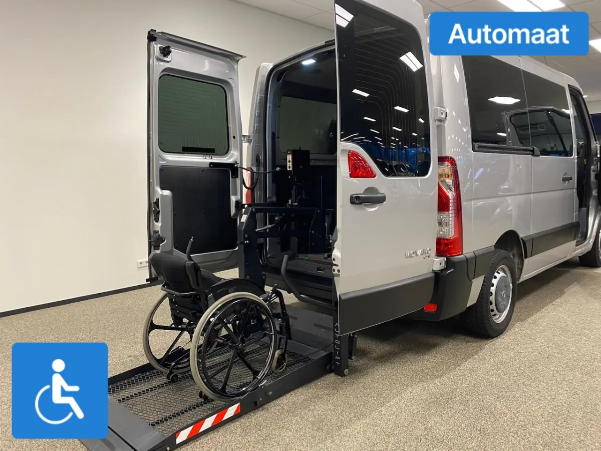 L1H1 Automaat Rolstoelbus