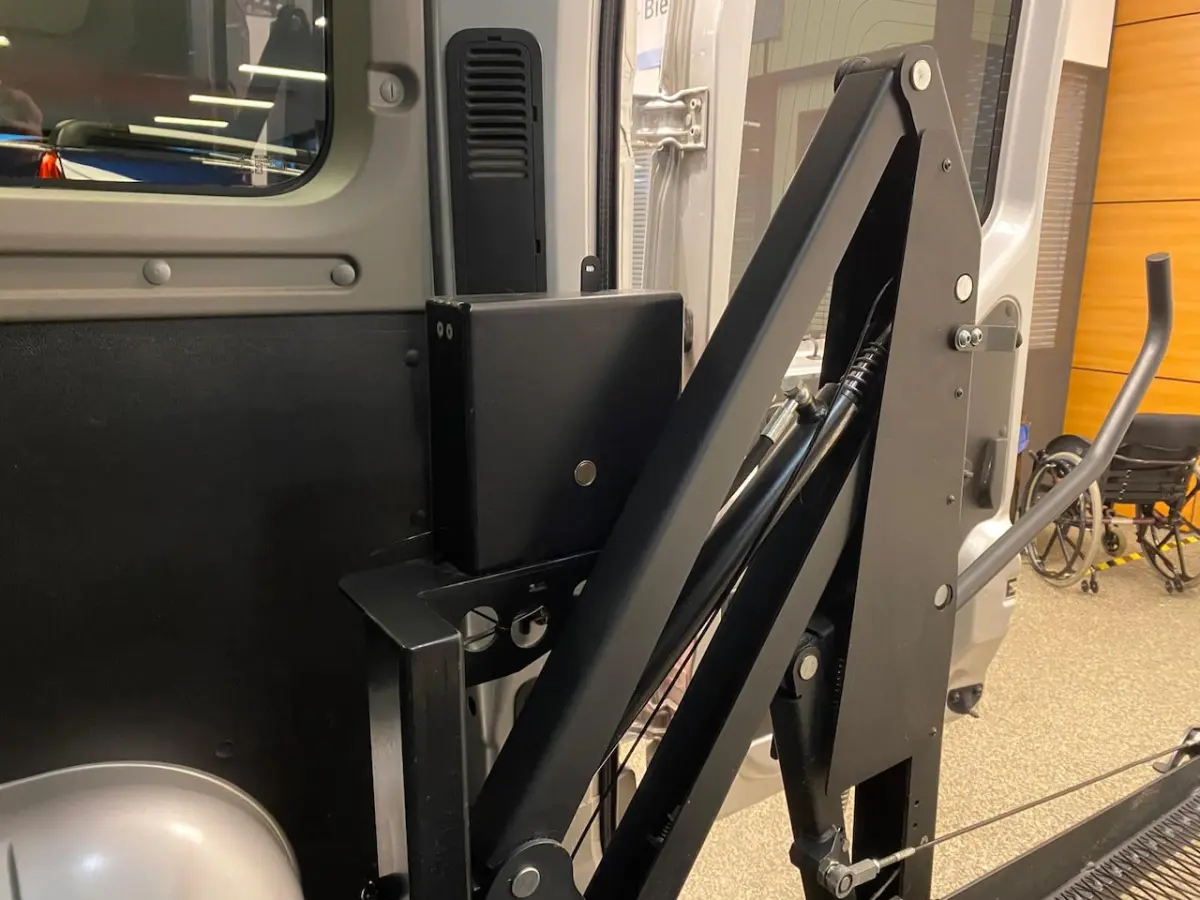 L1H1 Automaat Rolstoelbus