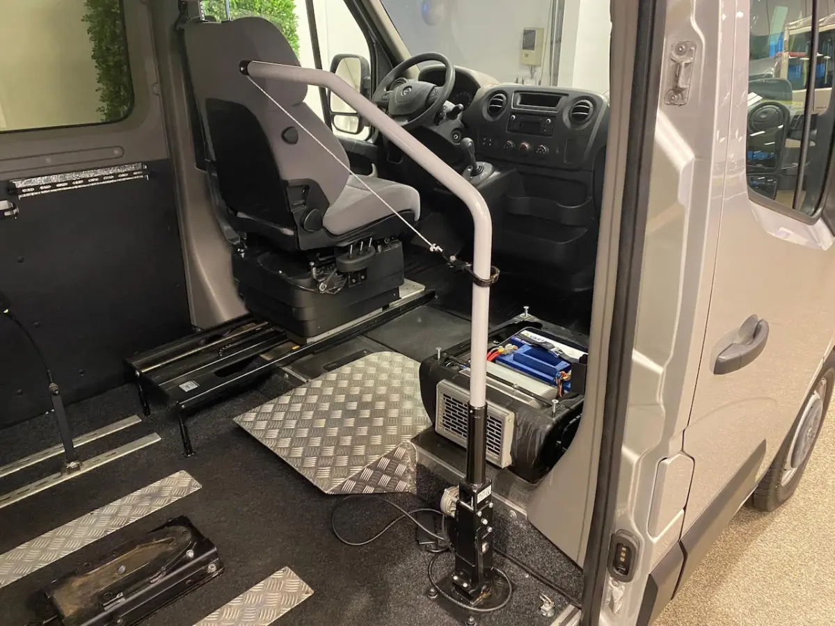 L1H1 Automaat Rolstoelbus