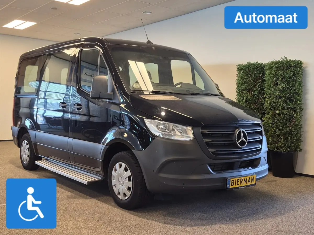 L1H1 Rolstoelbus Automaat - rolstoel voorin (SBS)