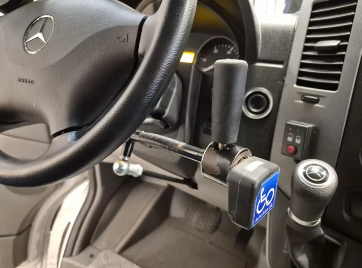 L1H1 Rolstoelbus Automaat - Zelfrijder