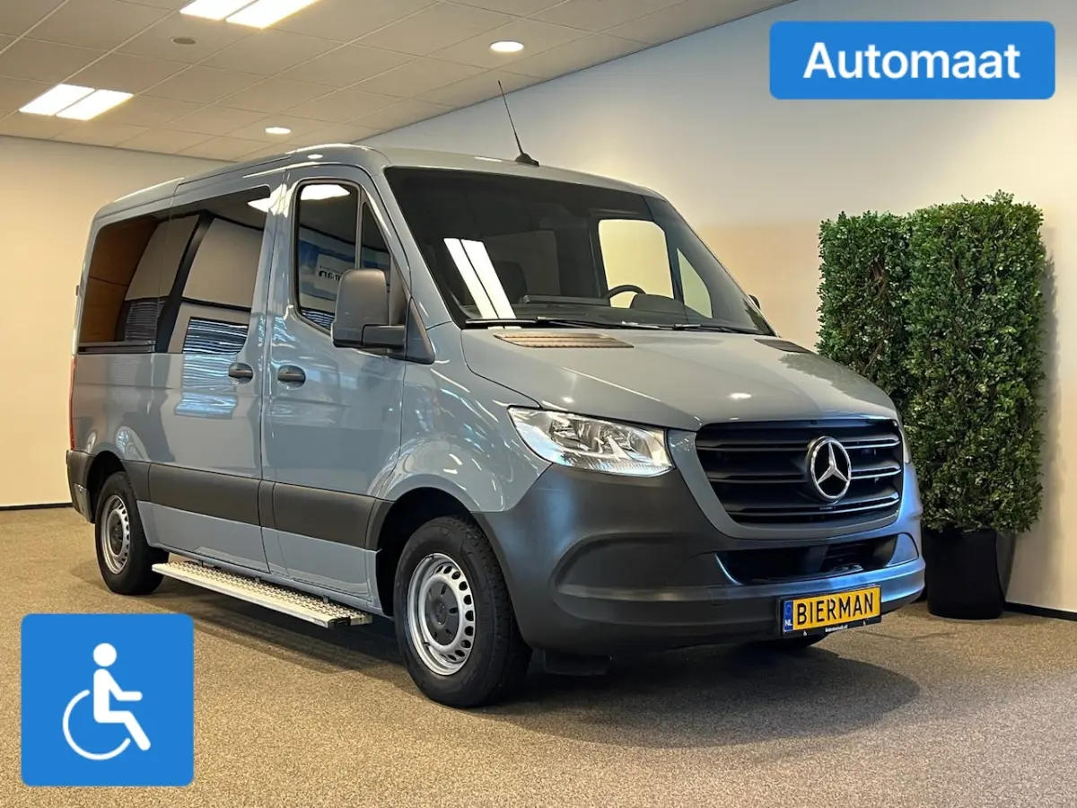 L1H1 Rolstoelbus Rolstoel zelfrijder