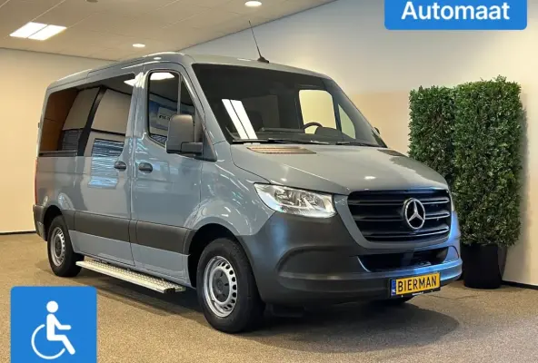 L1H1 Rolstoelbus Rolstoel zelfrijder