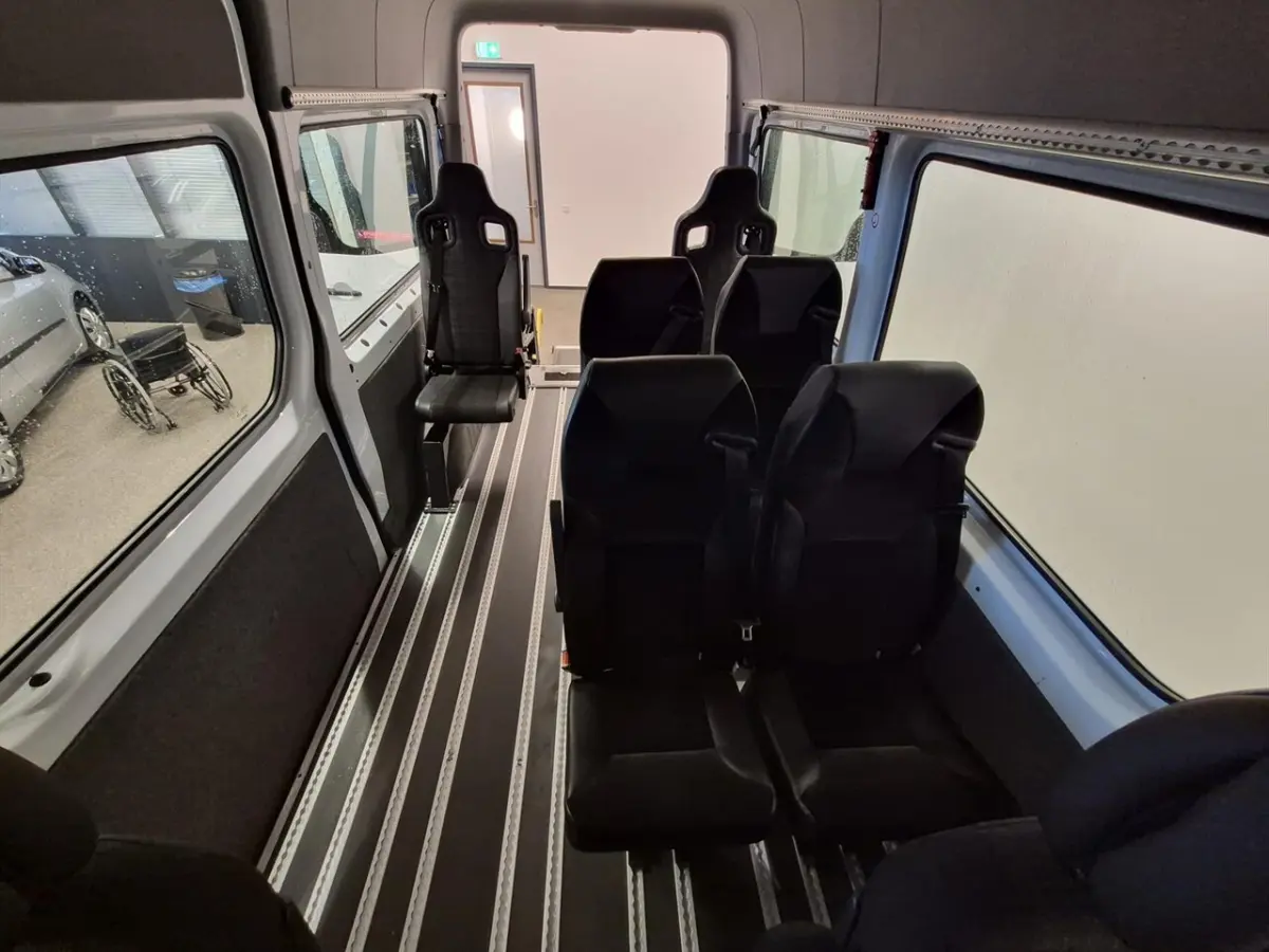 L2H2 Rolstoelbus Groepsvervoer