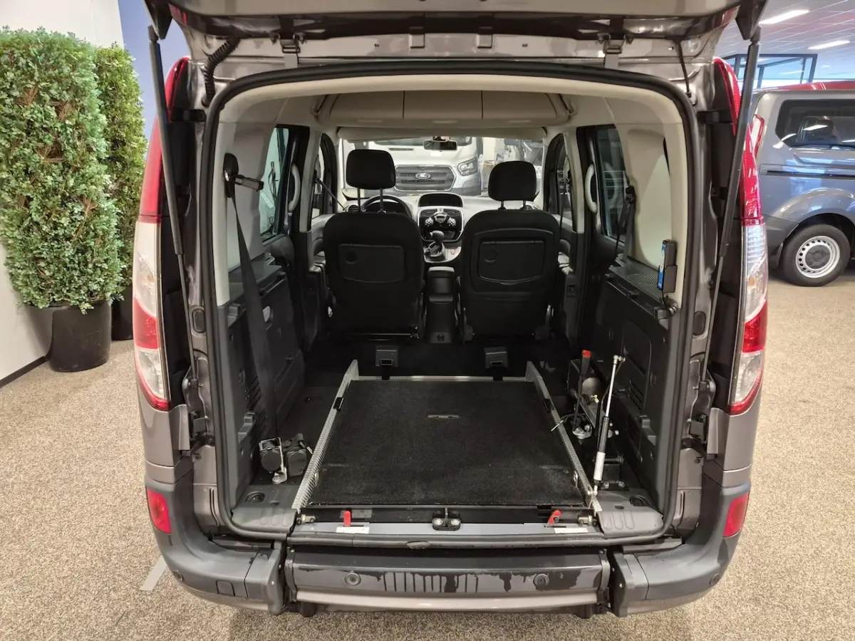 Rolstoelauto Automaat