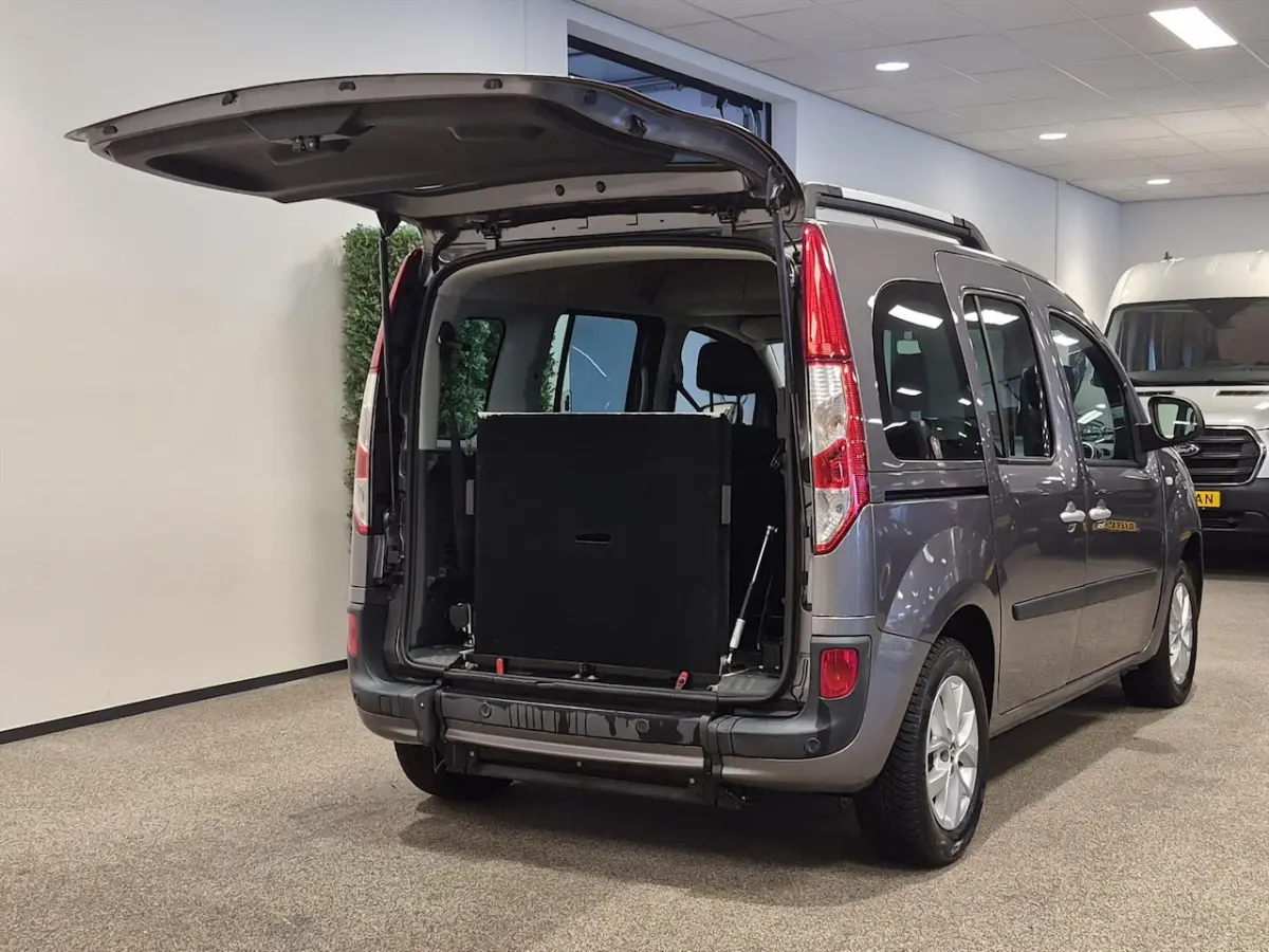 Rolstoelauto Automaat