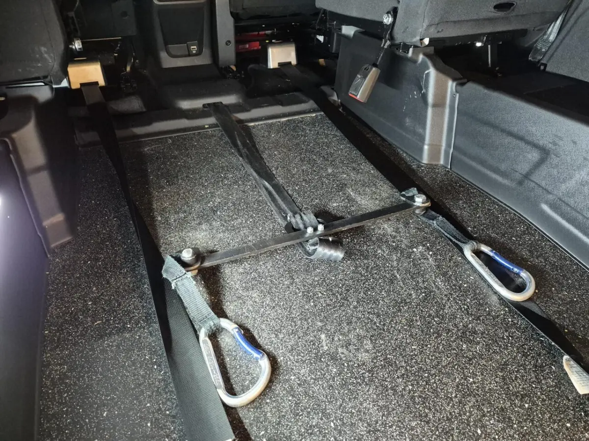 L1 Rolstoelauto Automaat 4+1