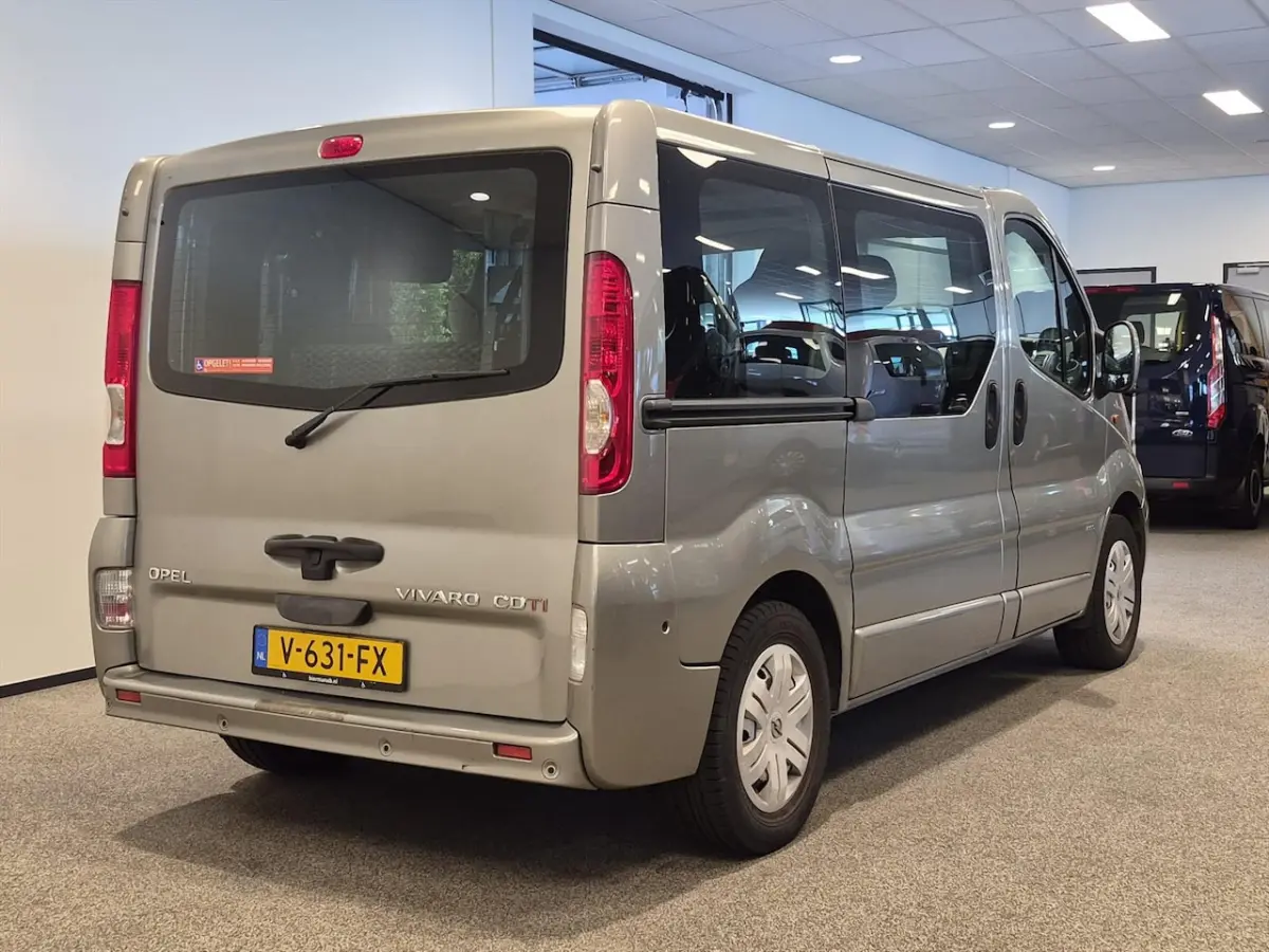 L1H1 Rolstoelbus Automaat (airco)