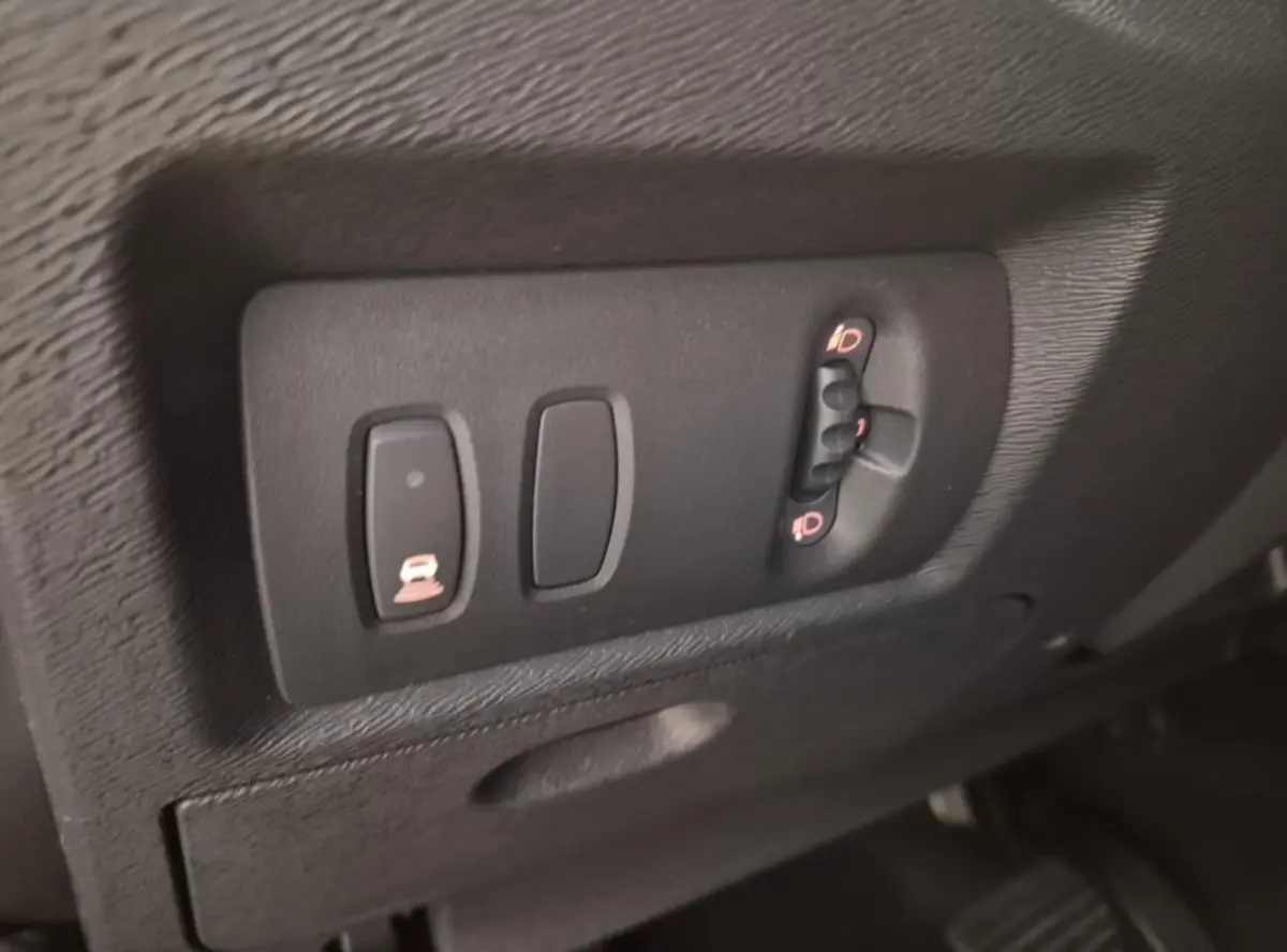 Ii Rolstoelauto Automaat XXL-Ombouw 150cm rolstoel binnenhoogte