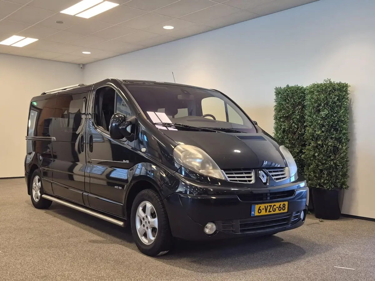 L2H1 Rolstoelbus Automaat (airco) 5+1 - 2x zijschuifdeur