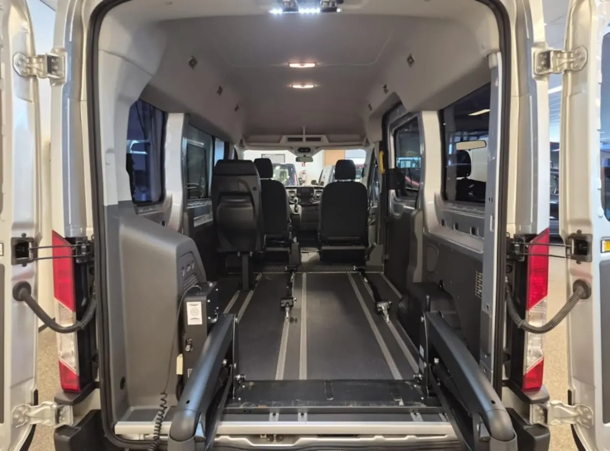 L2H2 Rolstoelbus Automaat