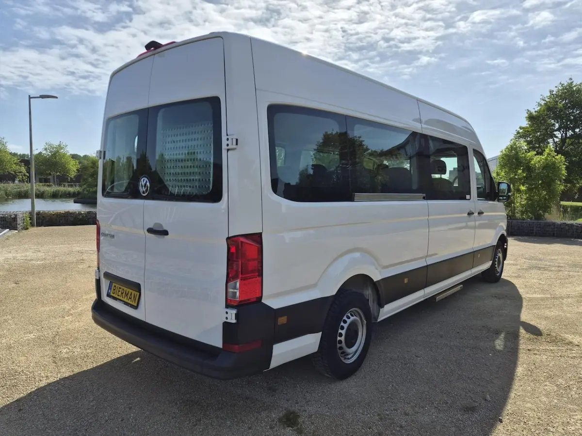 L4H3 Rolstoelbus Groepsvervoer 8+2