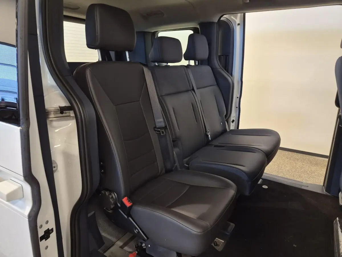 Rolstoelauto Automaat (71 kWh - 412 km WLTP)