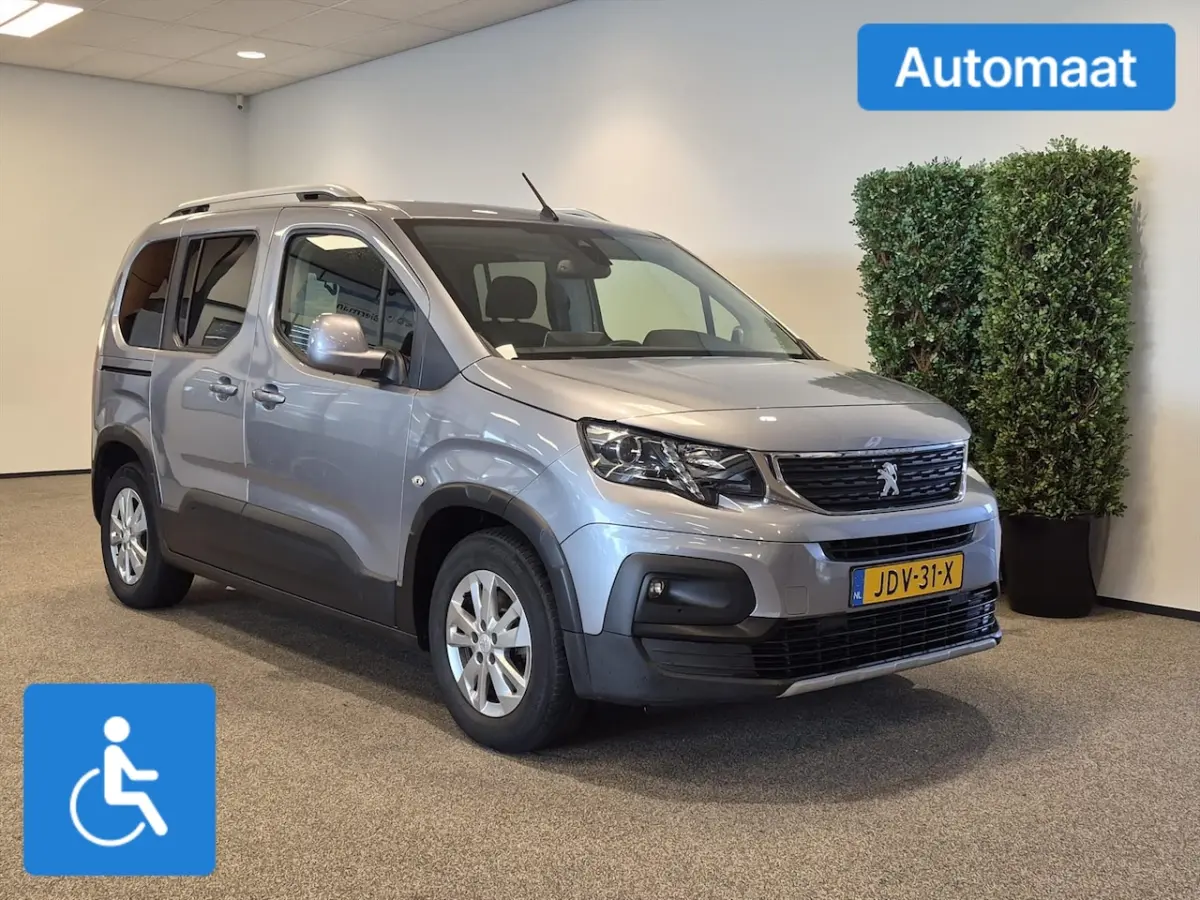 L1 Rolstoelauto Automaat 3+1 of 5+0 incl. Lier